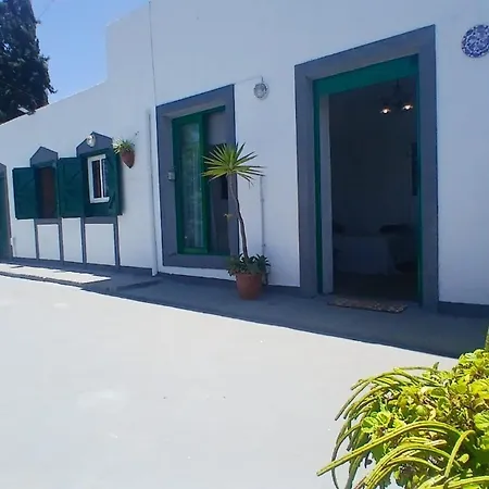 Casa Lola Nyaraló *