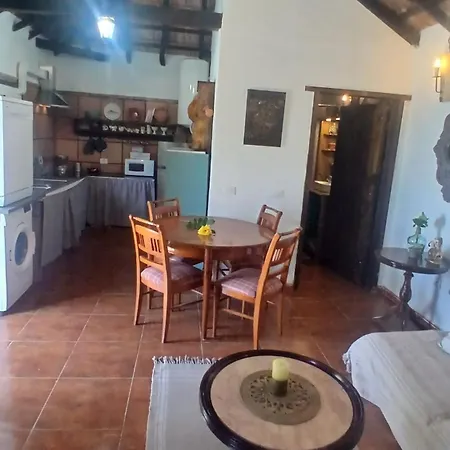 Casa Lola Nyaraló
