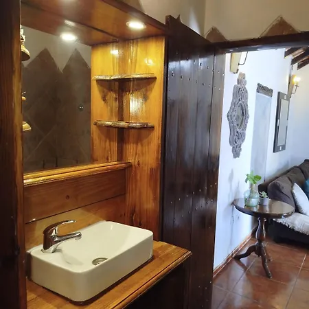 Casa Lola Realejo Alto